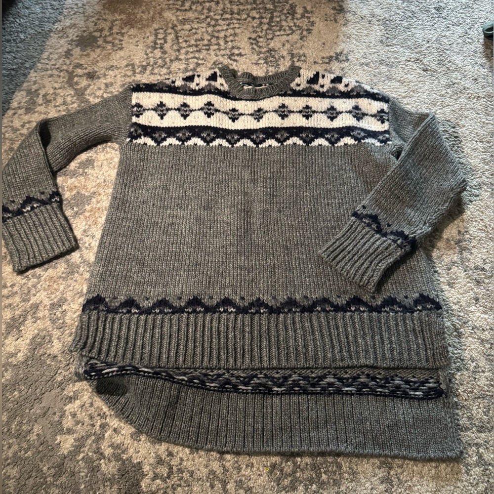 LOFT Gray and Navy Patterned Women's Sweater